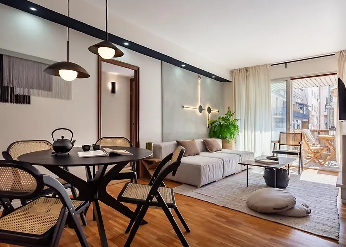 Mitaka - 3 Bedrooms And Terrace In Eixample Dreta